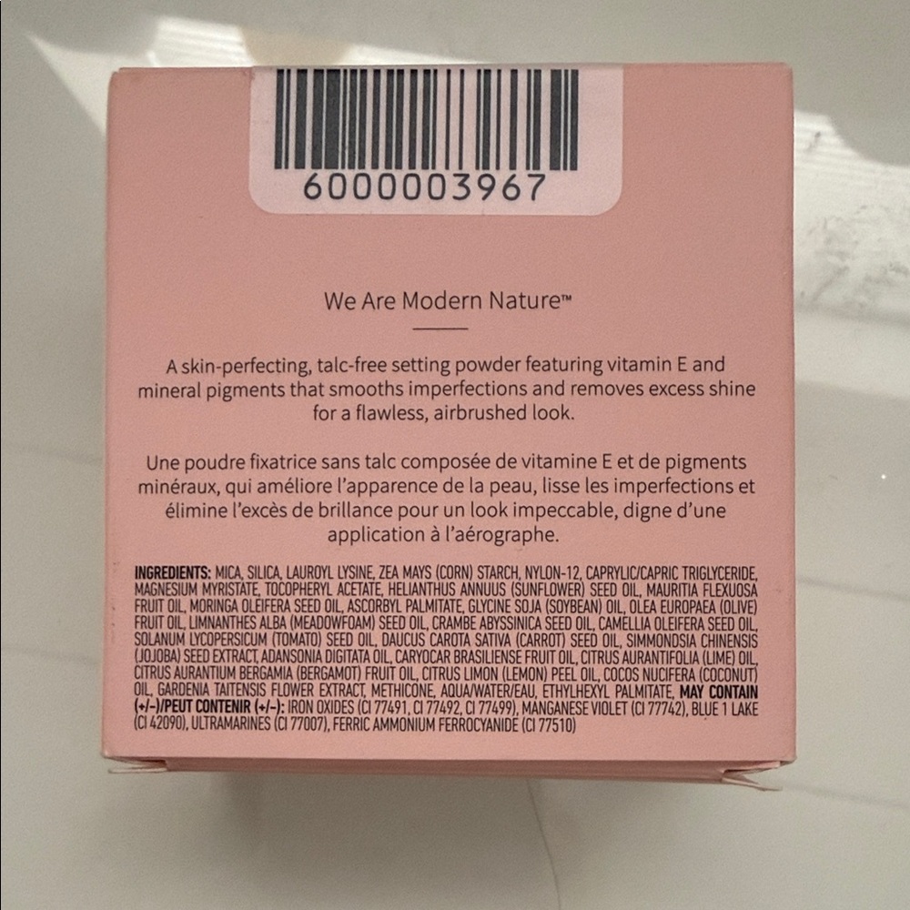 MONAT Perfecting Translucent Loose Powder - Pink - Picture 2 of 4